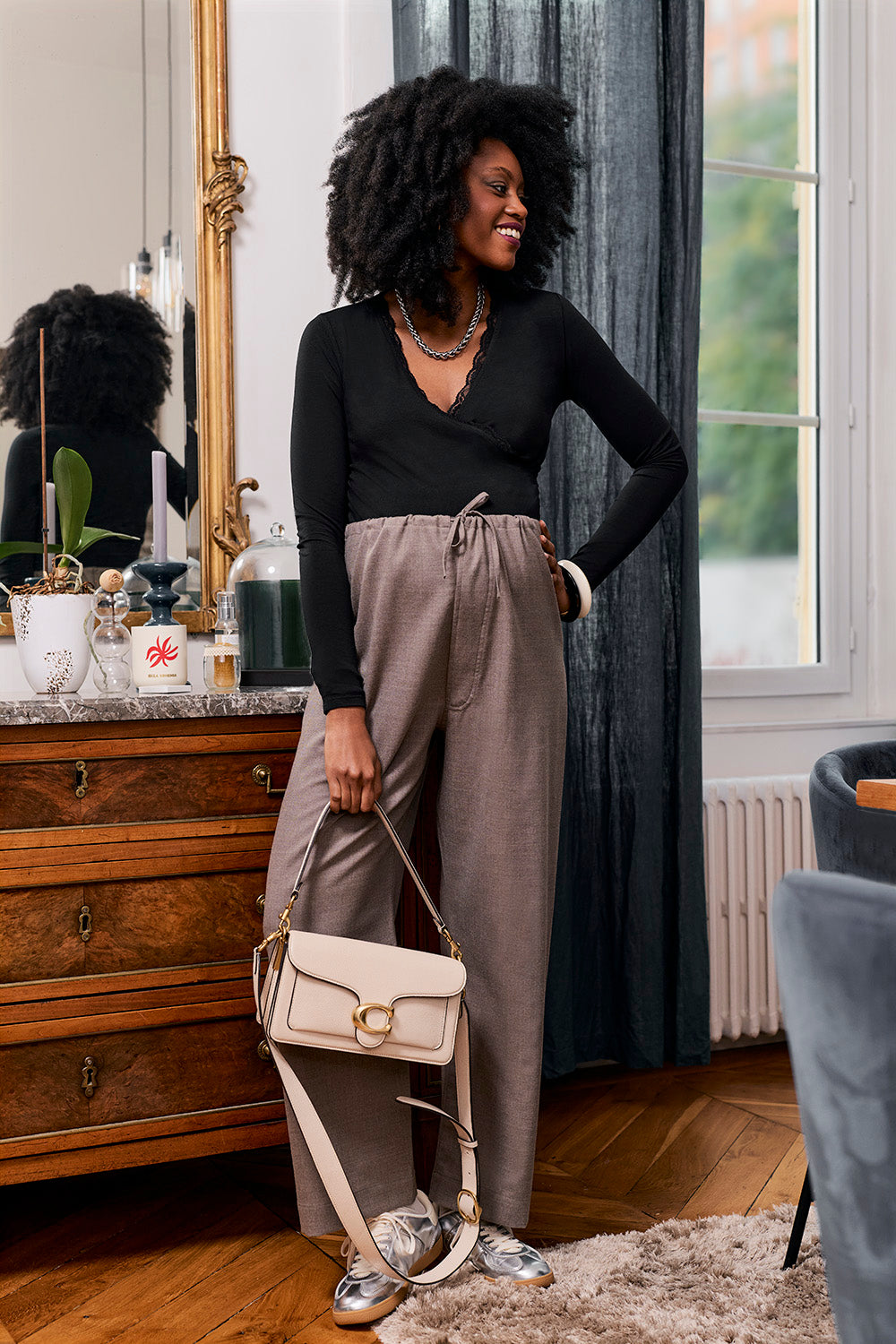 pantalon de grossesse BANKS Grège en situation